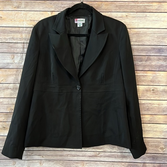 Motherhood Maternity Jackets & Blazers - Motherhood Maternity Black Blazer Jacket- Size Large